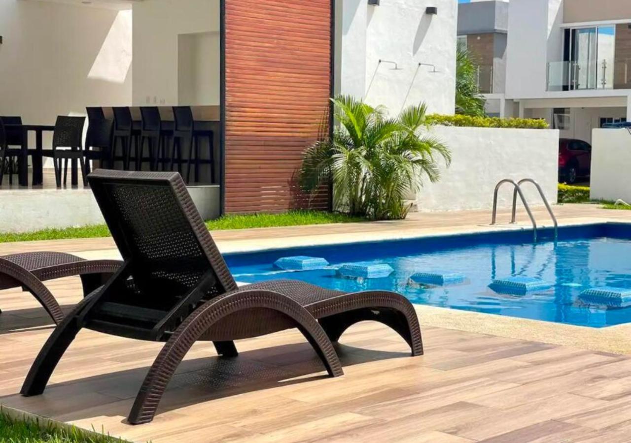 Casa Familiar En Condominio Privado Cerca De Playa แคนคูน ภายนอก รูปภาพ